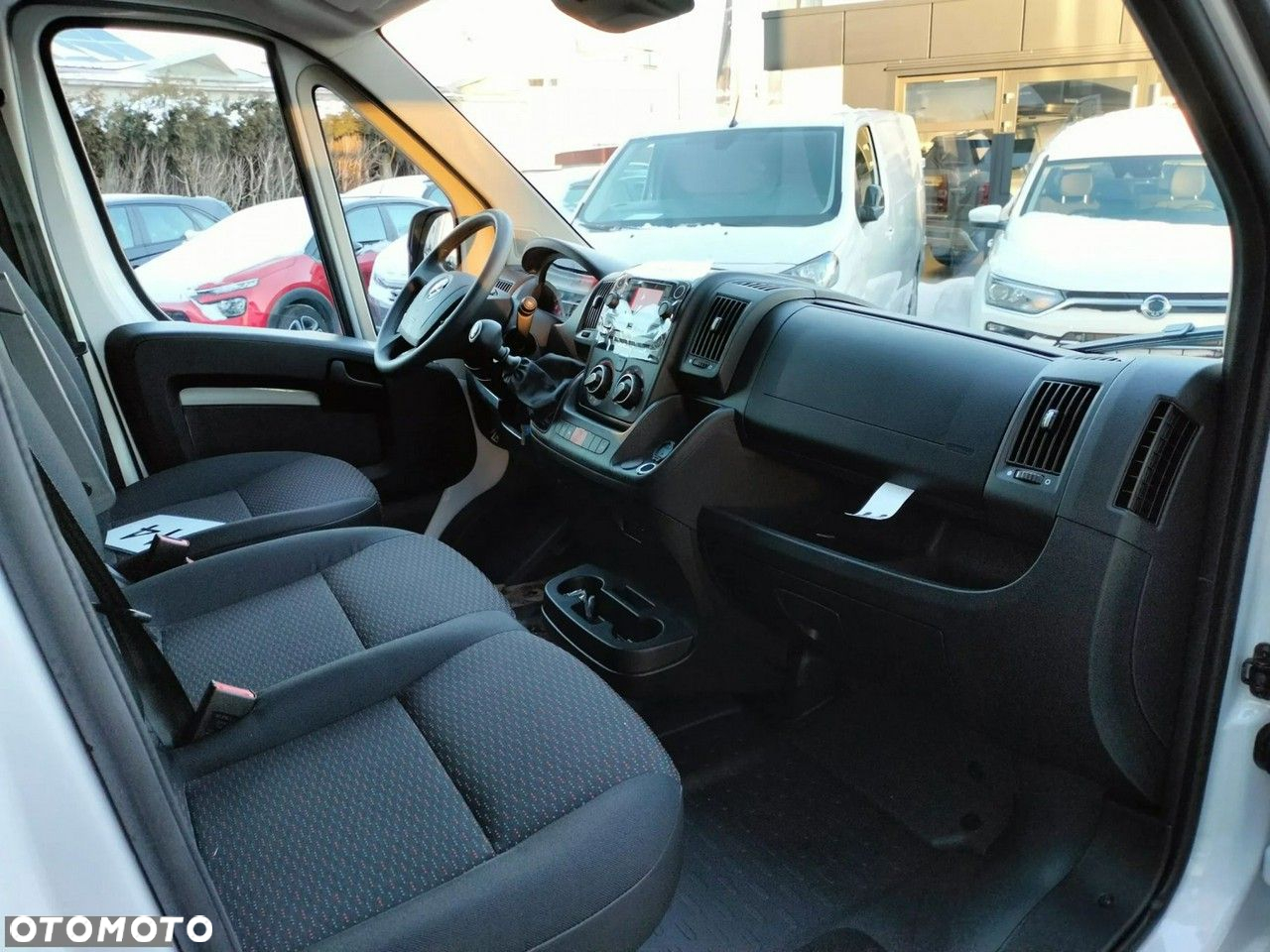 Opel Movano - 11