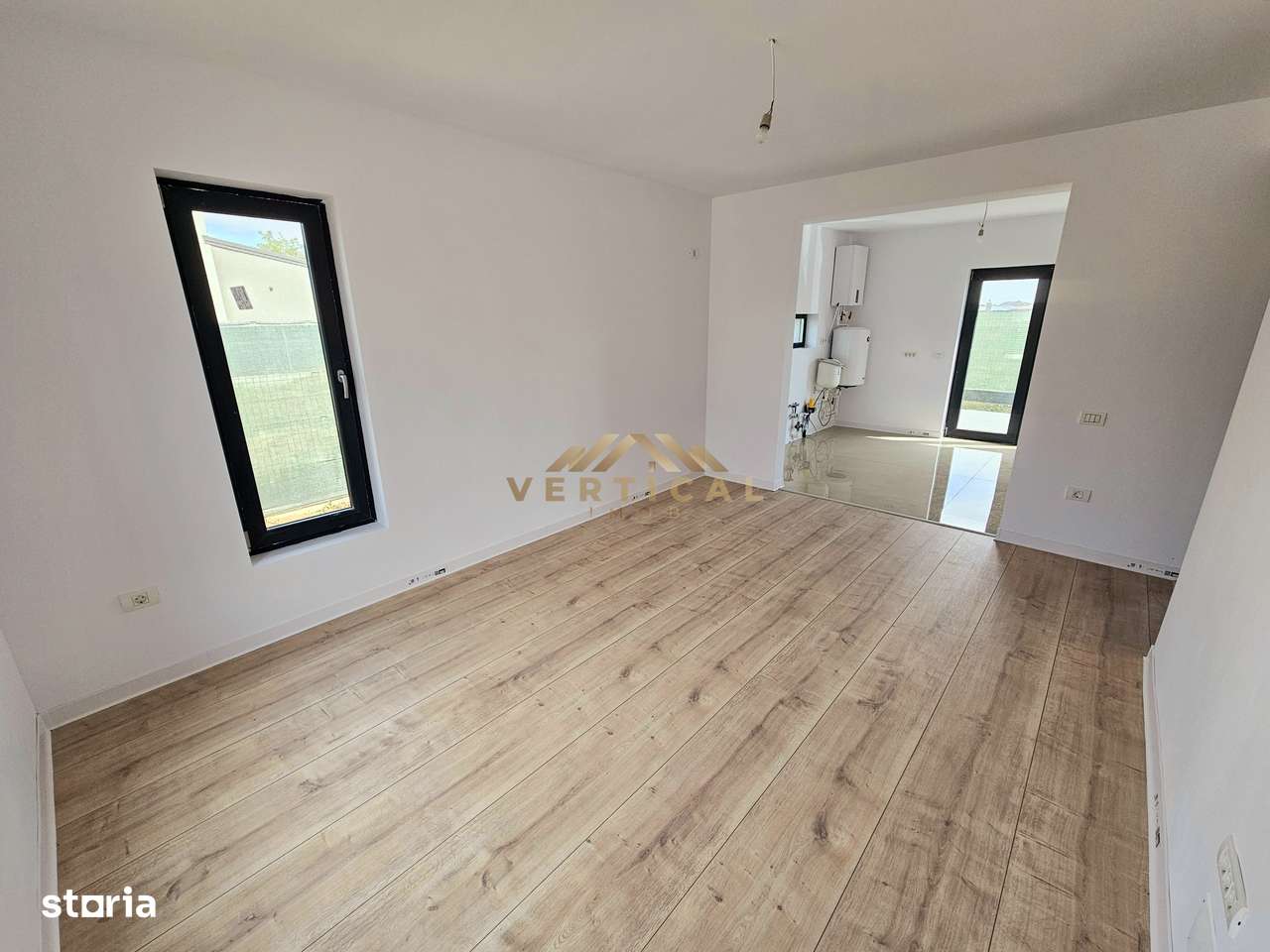 Casa 3 camere in comuna Berceni-6