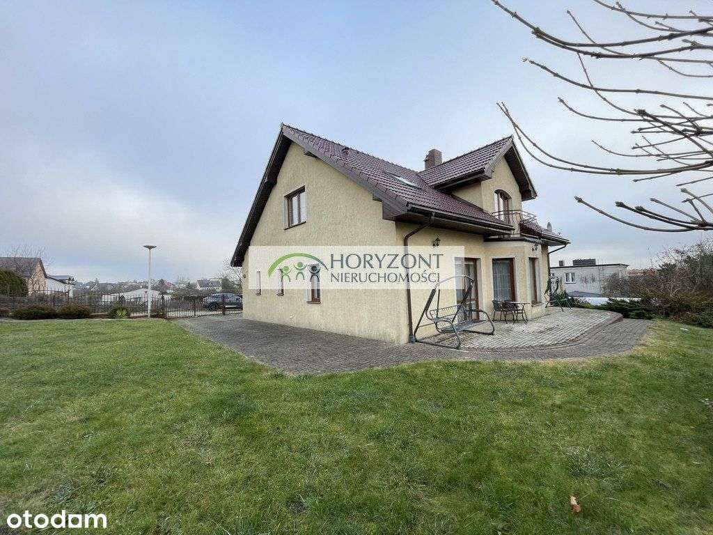 Piękny dom z ogrodem w centrum Żukowa-9