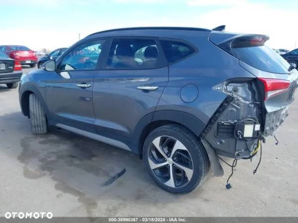 Hyundai Tucson - 3