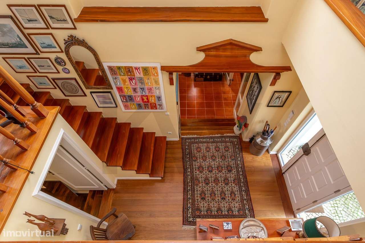 Moradia de Luxo T3 + 1 com Piscina e Jardim Privado em Alcabideche, Ca-47