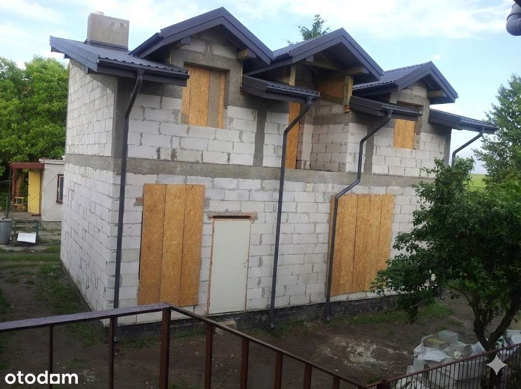 OGŁOSZENIE PRYWATNE  Dom z dużą działką w świetnej lokalizacji - Pełny obrazek: 1/8