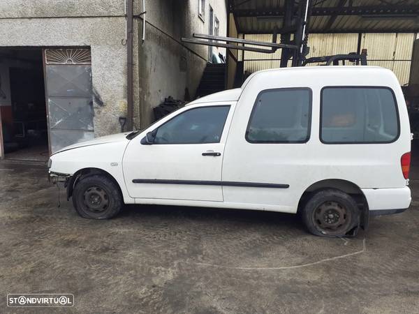 VW Caddy 2000 para peças - 1