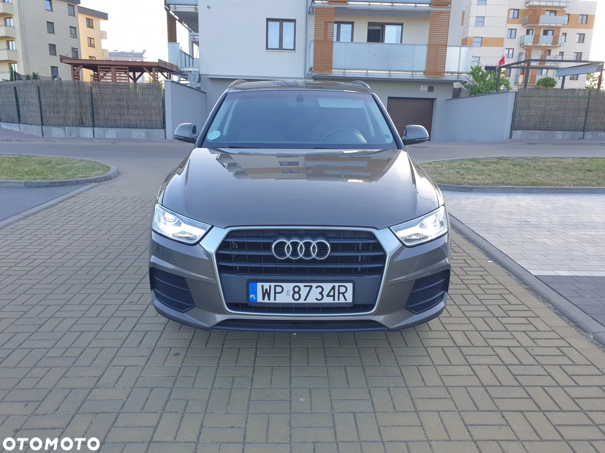 Audi Q3 2.0 TDI Sport S tronic - 14