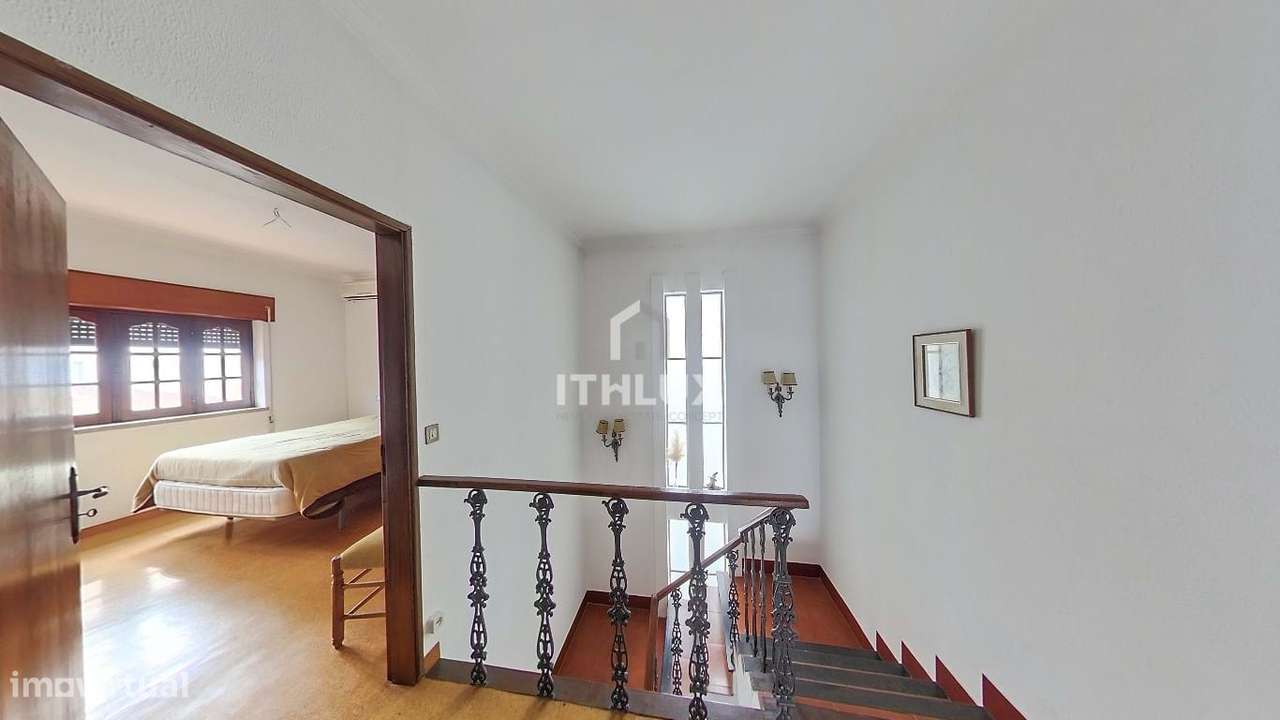 Moradia V5 com garagem localizado no Bairro Europa – Elvas - Portugal-23