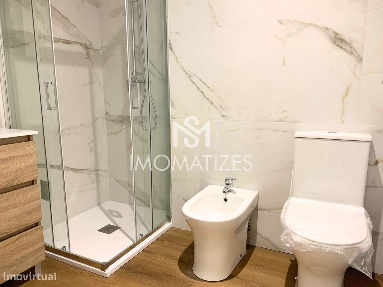 Apartamento T2+1 totalmente renovado - São Romão do Coronado-11