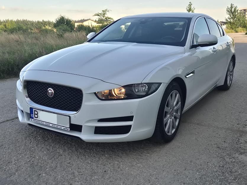 Jaguar XE 2.0 AWD Prestige 2019