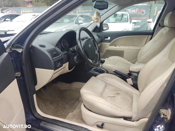 Ford Mondeo 1.8 SCI Ghia - 5