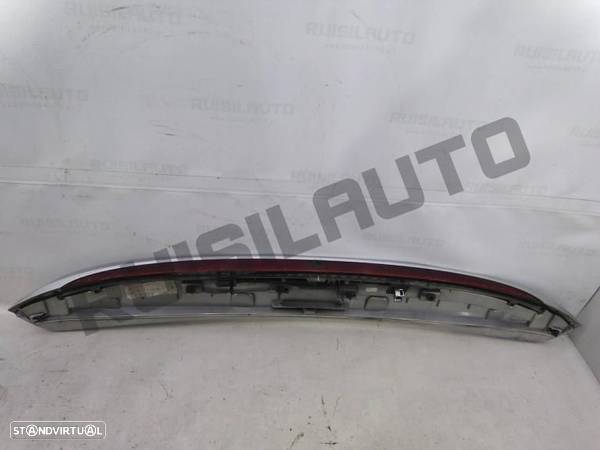 Aileron A21179_00388 Mercedes-benz E_class T_model (s211) E 220 - 2