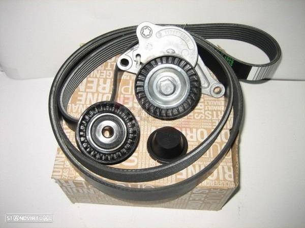 Kit da correia dos auxiliares Renault 2.0 DCI M9R NOVO 7701476645 - 1