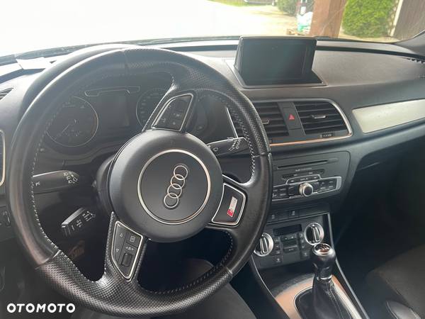 Audi Q3 2.0 TDI - 9