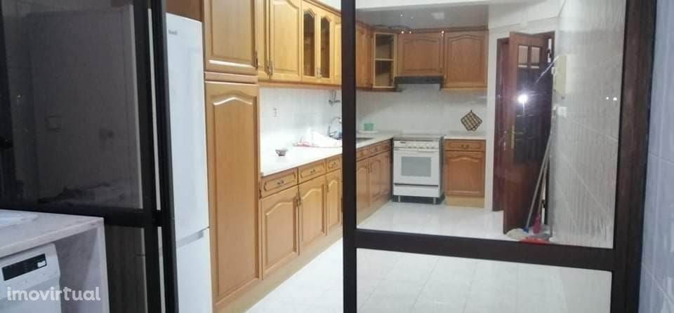 Apartamento, 80 m², Queluz e Belas