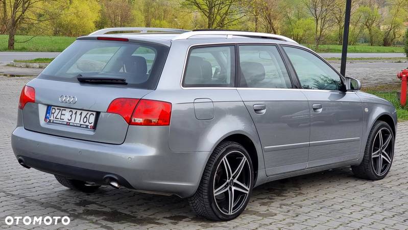 Audi A4 Avant 3.0 TDI Quattro - 14