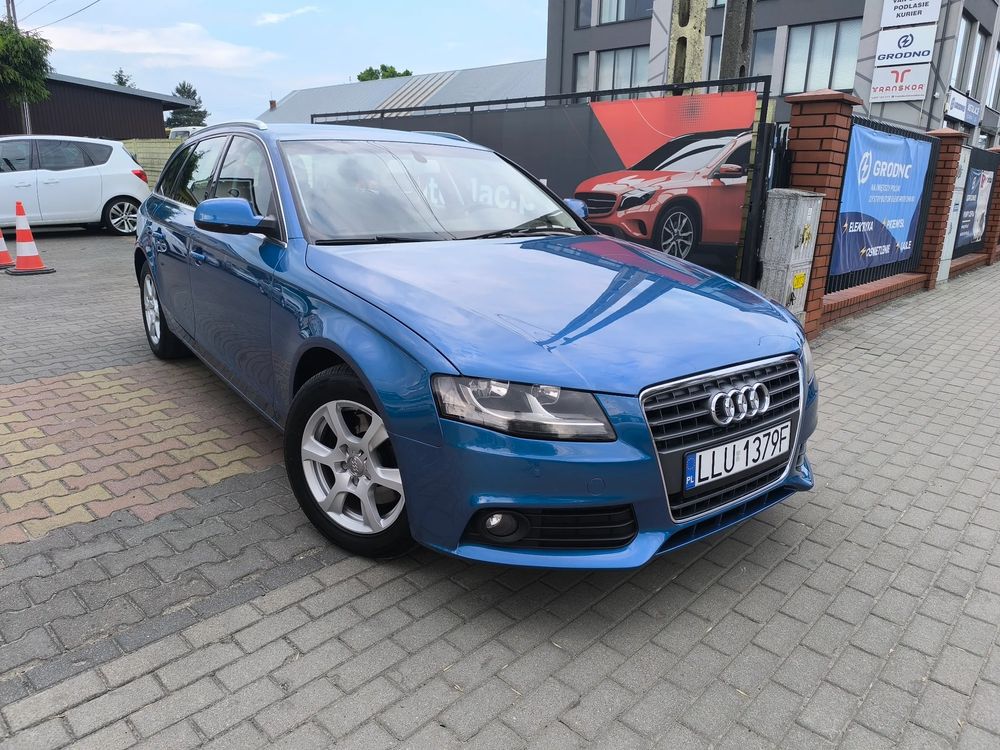 Audi A4 B8 2.0 TDI DPF Ambition 2010