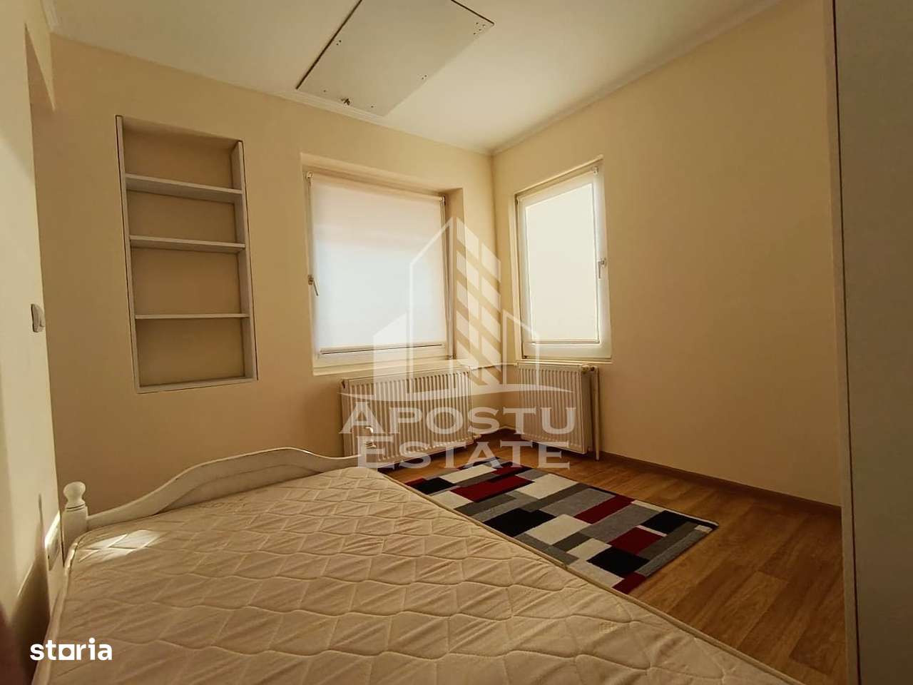 Apartament cu 3 camere la casa ,curte comuna - Imagine principală: 4/8