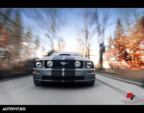 Ford Mustang - 34