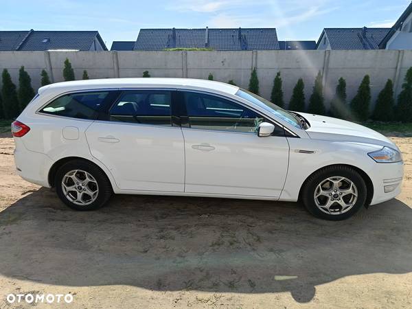 Ford Mondeo 2.0 TDCi Titanium - 12