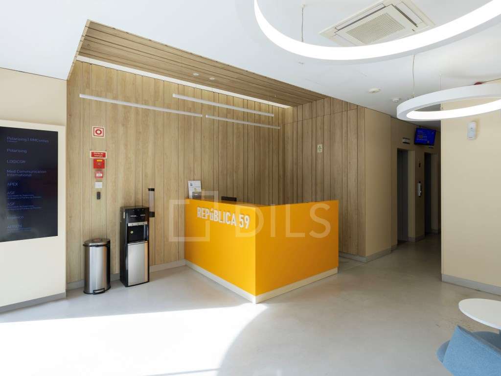 Escritório na Avenida da República - Grande imagem: 4/27