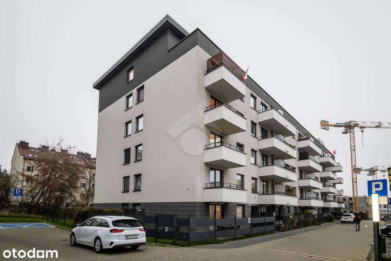 3 pokojowe mieszkanie z balkonem,m.postojowe, k.lokatorska,winda,MPEC-17