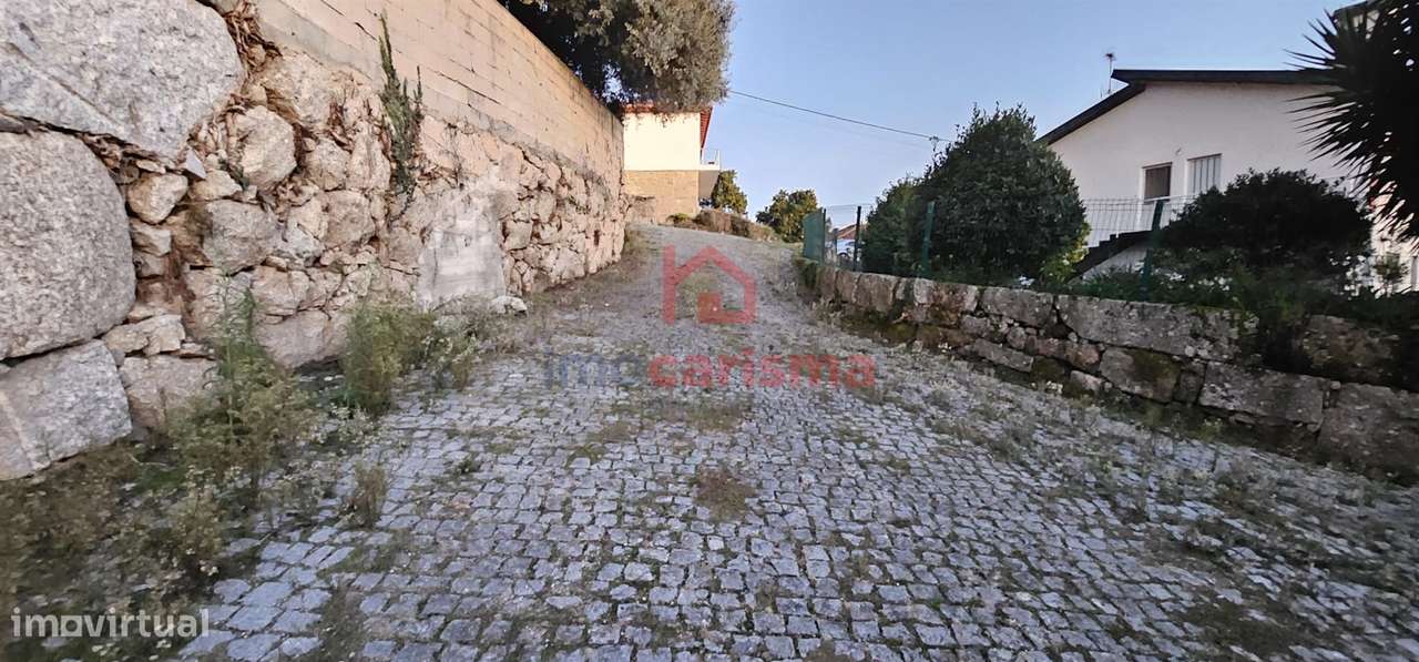 Terreno com 3.242,66m2 em Serzedelo, Guimarães - Grande imagem: 4/7