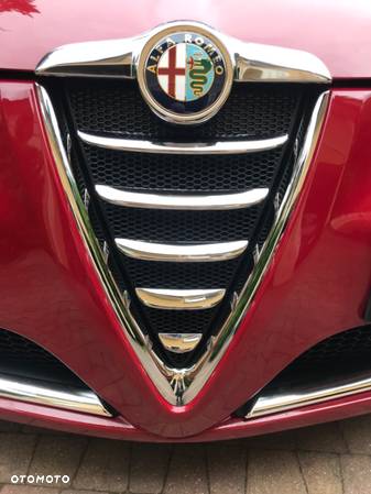 Alfa Romeo GT 2.0 JTS Selespeed Distinctive - 12