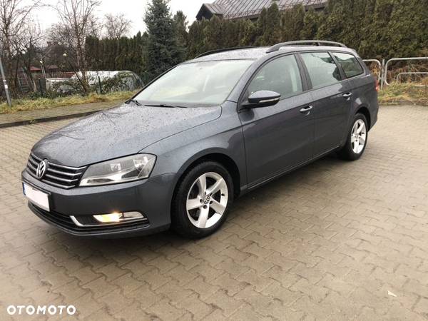 Volkswagen Passat 2.0 TDI DPF Comfortline DSG - 23