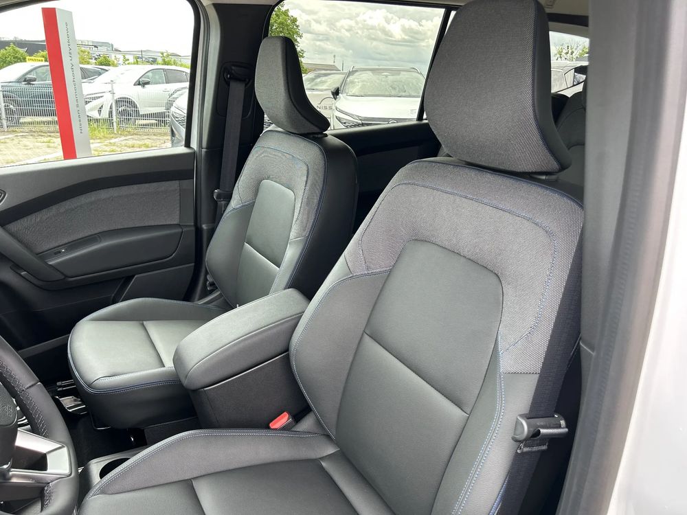nissan townstar