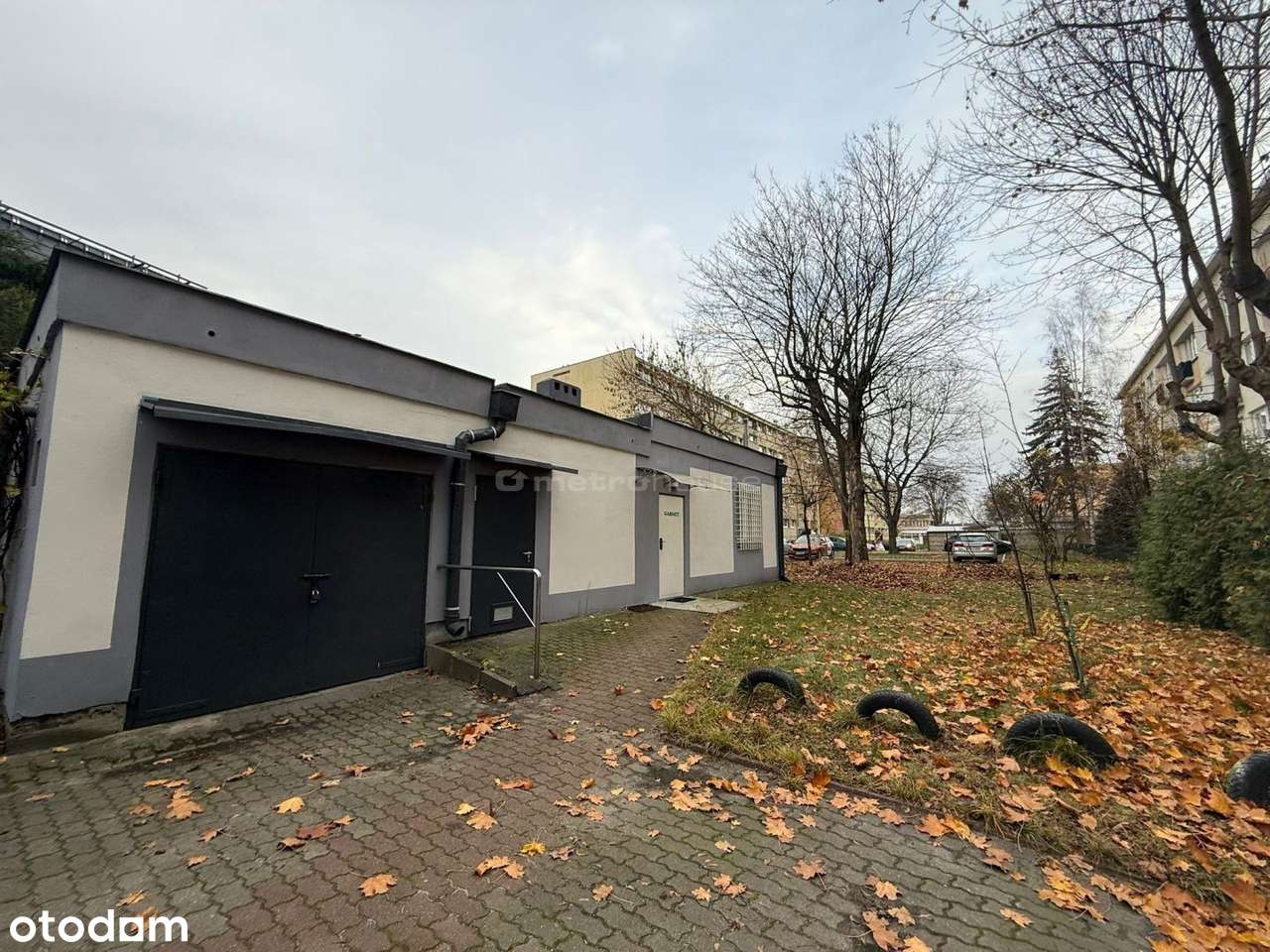 Budynek usługowo  mieszkalny ul: Broniewskiego 6 - Pełny obrazek: 4/13