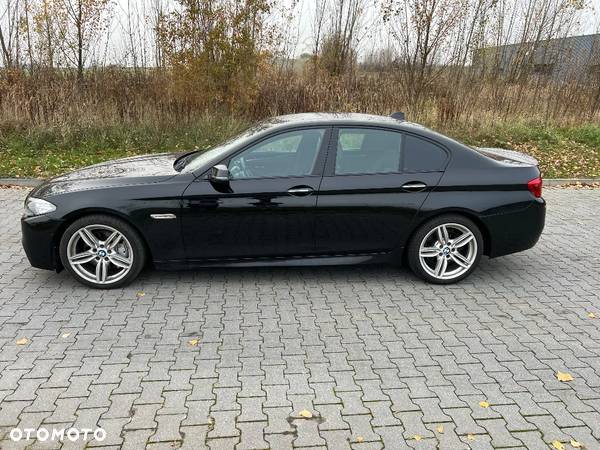 BMW Seria 5 550i xDrive Sport-Aut - 5