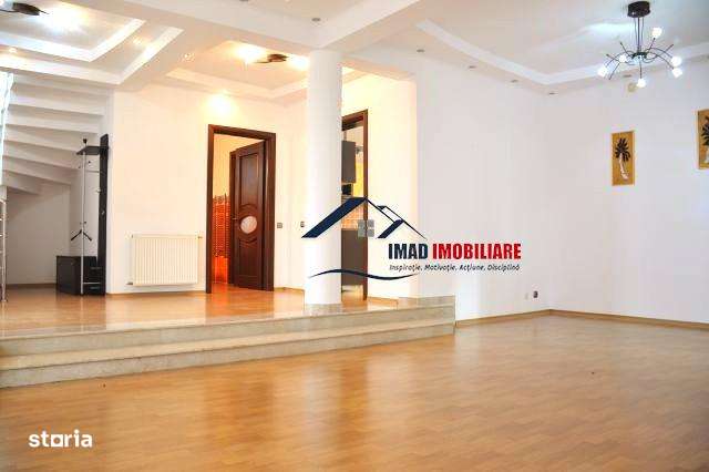 Locatie unica!  Inchiriere Vila superba langa parc, lac si stadionul d - Imagine principală: 5/15