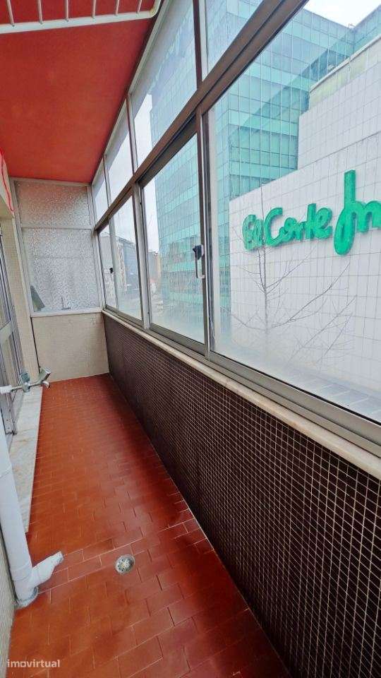 Andar T-0 / Junto ao Corte Inglês - Grande imagem: 3/13