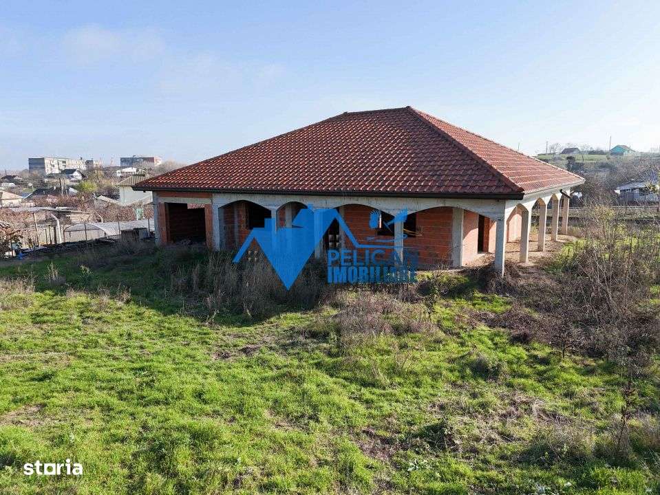 Vila LA ROSU in MAHMUDIA - DELTA DUNARII, teren 1376MP-9