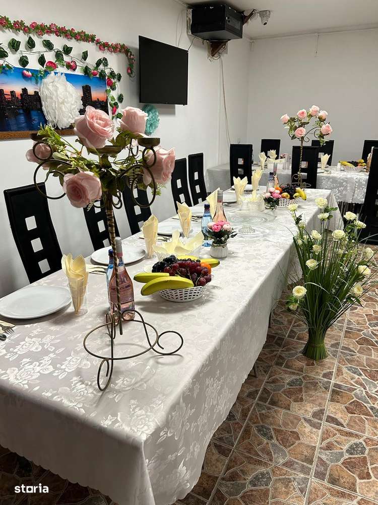 Casa in centrul comunei Padureni-8