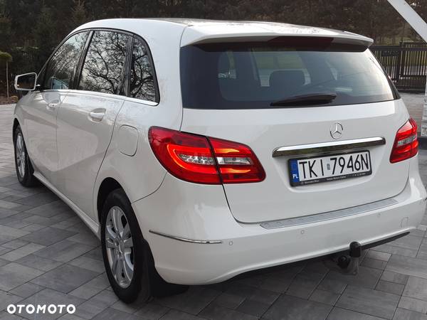 Mercedes-Benz Klasa B 200 CDI (BlueEFFICIENCY) 7G-DCT - 12