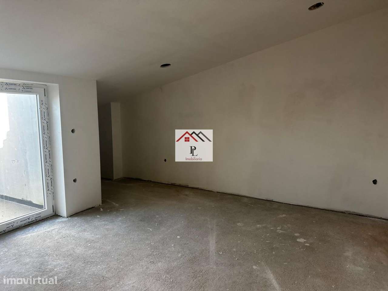 Apartamento T2+3 Novo na Praia de Mira em fase de acabamento (V892-3MS-24