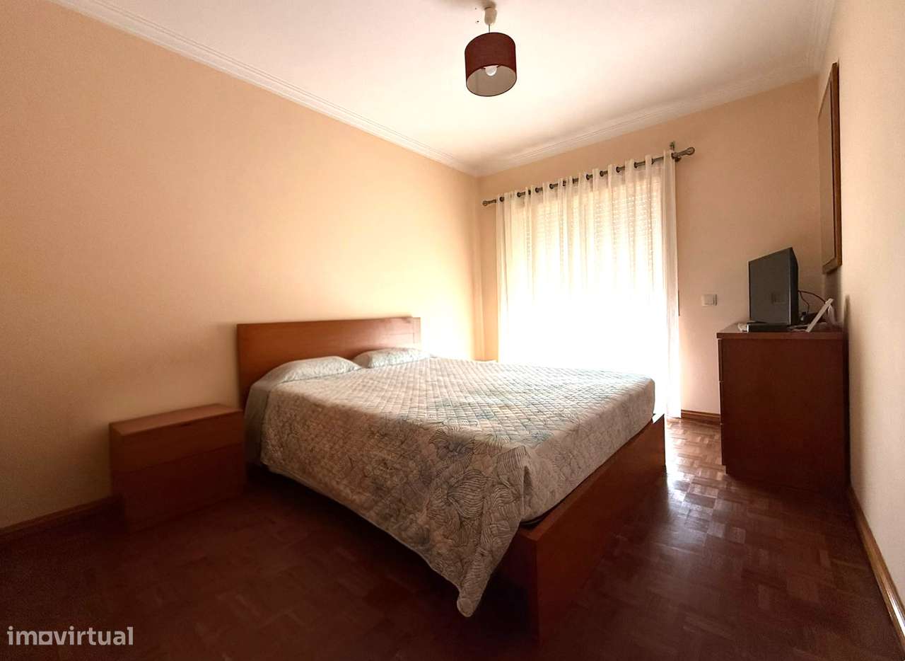 Apartamento T3 em Ovar com garagem fechada-11