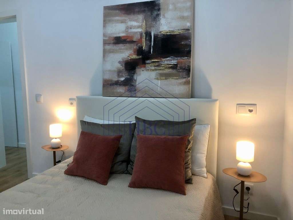 Apartamento T3 - Totalmente Remodelado e Mobilado-10