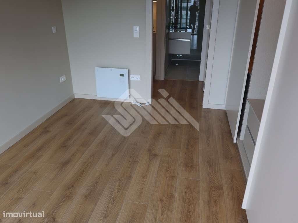 Apartamento T1 com Vista Panorâmica - Rotunda da Boavista / Casa da...-13