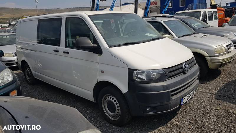 Volkswagen Transporter - 1