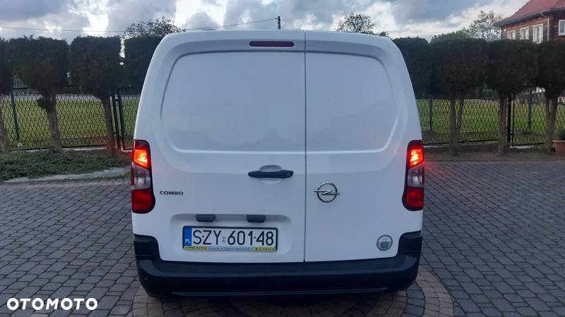 Opel Combo - 17