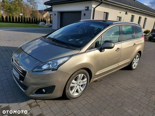 Peugeot 5008 2.0 BlueHDi Allure - 1