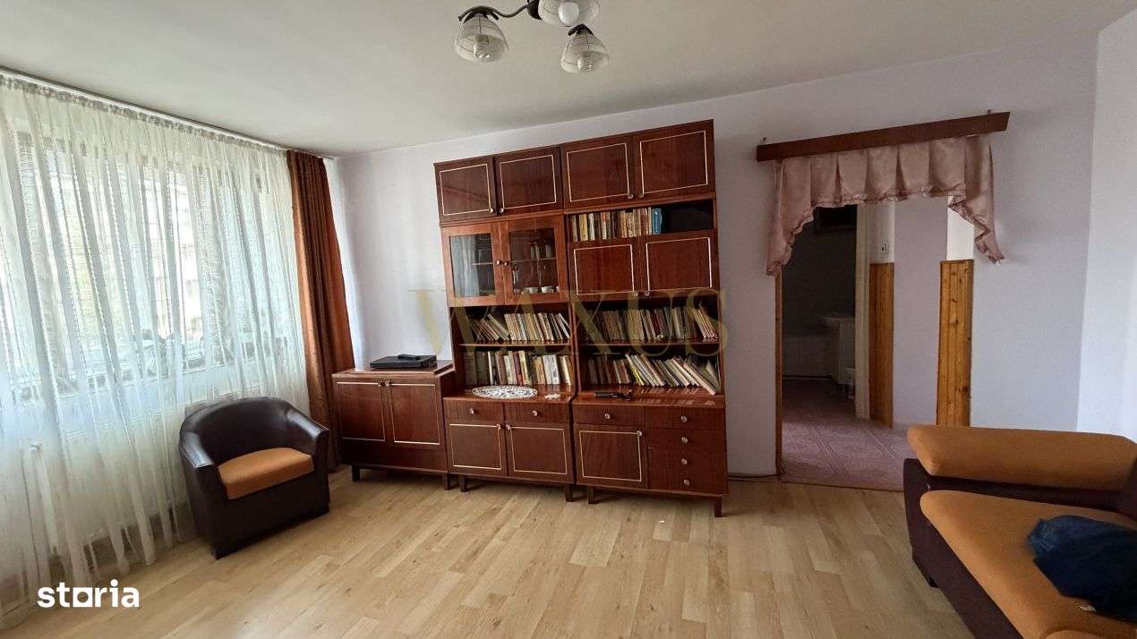 Apartament 2 camere, etaj 1, zona Decebal - Imagine principală: 2/6
