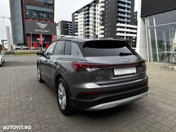 Audi Q4 e-tron 45 quattro - 5