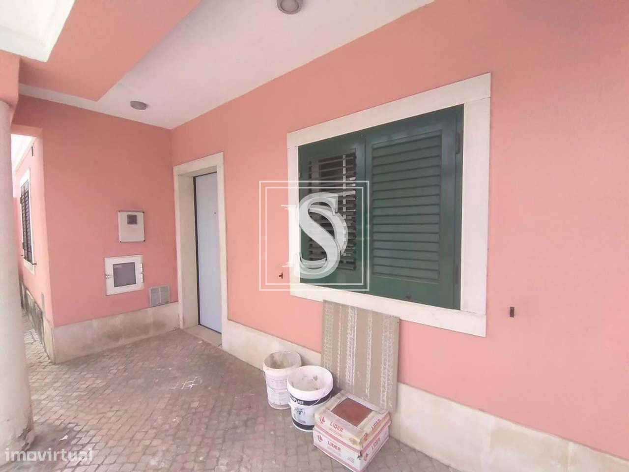 Moradia Isolada T7 em Rio de Mouro - Grande imagem: 2/29