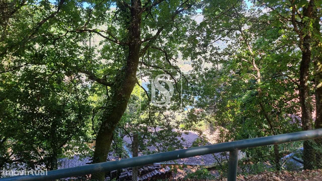 Moradia para Restaurar T2 Venda em Vilar da Veiga,Terras de Bouro-14