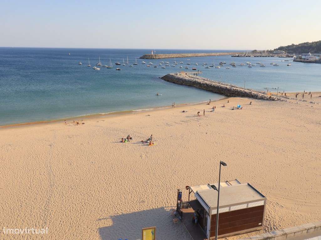 Apartamento T1 Na 1 Linha Da Praia De Sesimbra