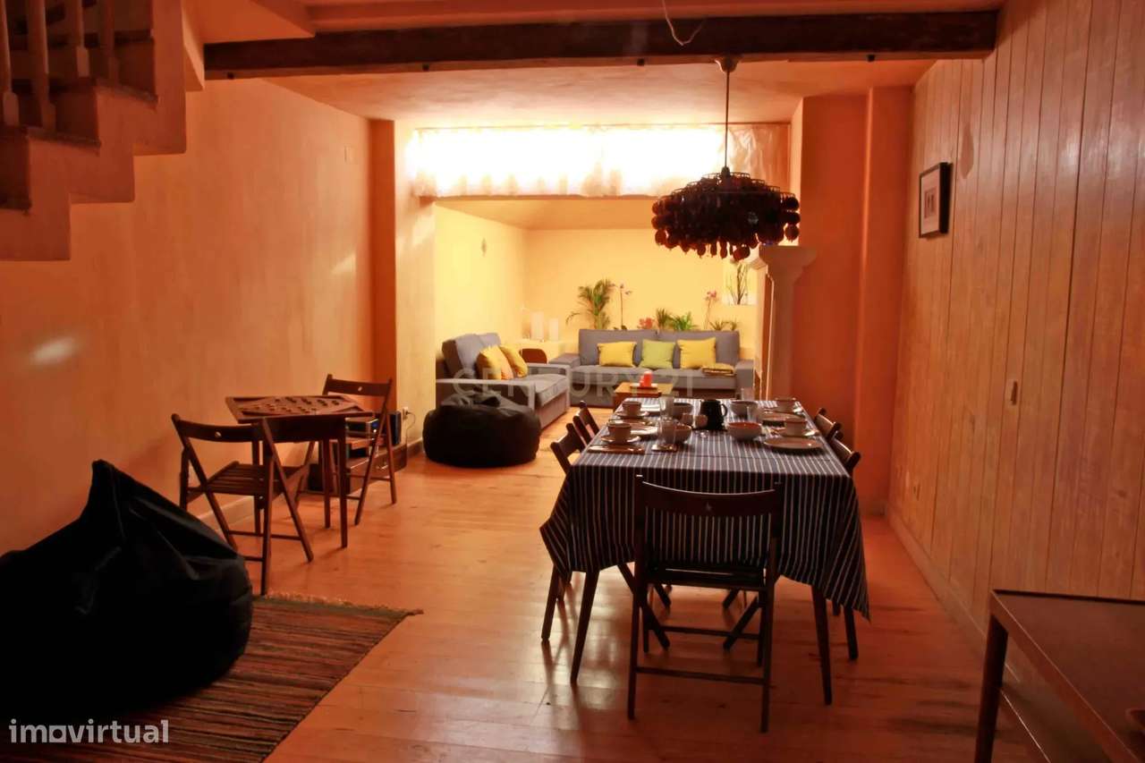 Prédio em Propriedade Total em Zona Privilegiada de Lisboa-4