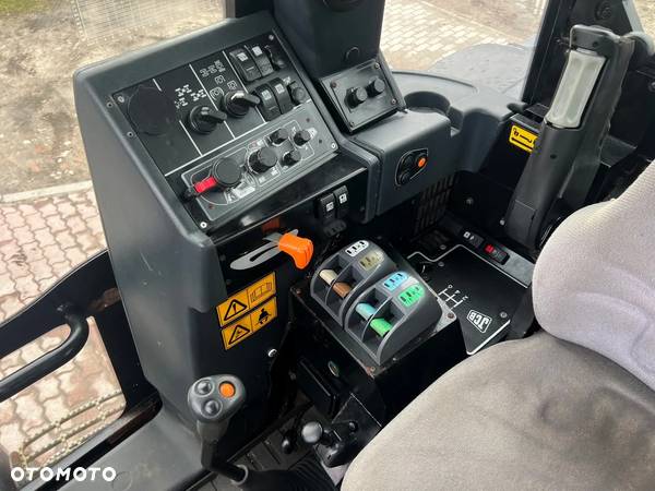 JCB Fastrac 2170 | 2012 ROK | 170 KM - 13