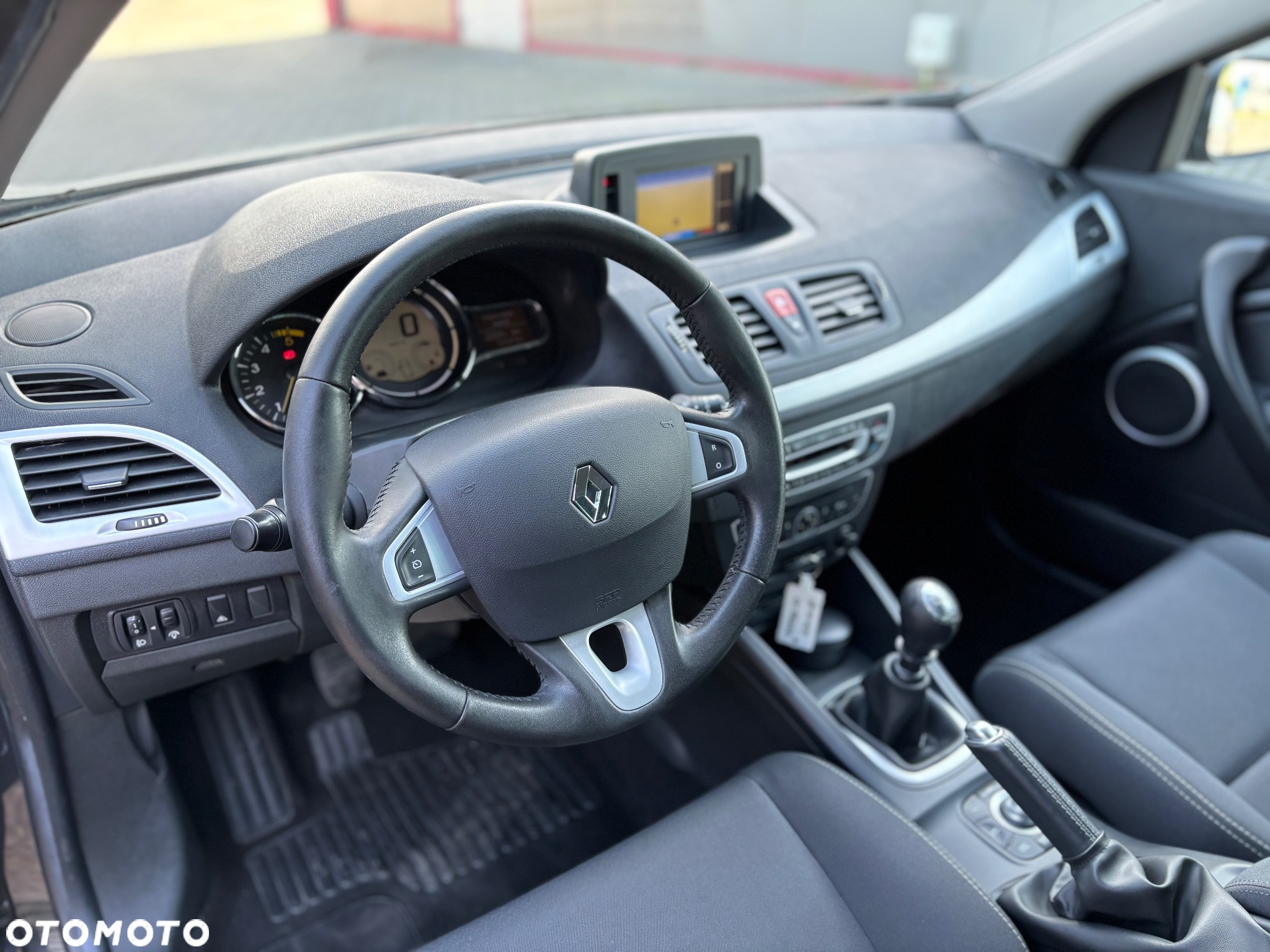 Renault Megane Grandtour dCi 130 FAP Dynamique - 16