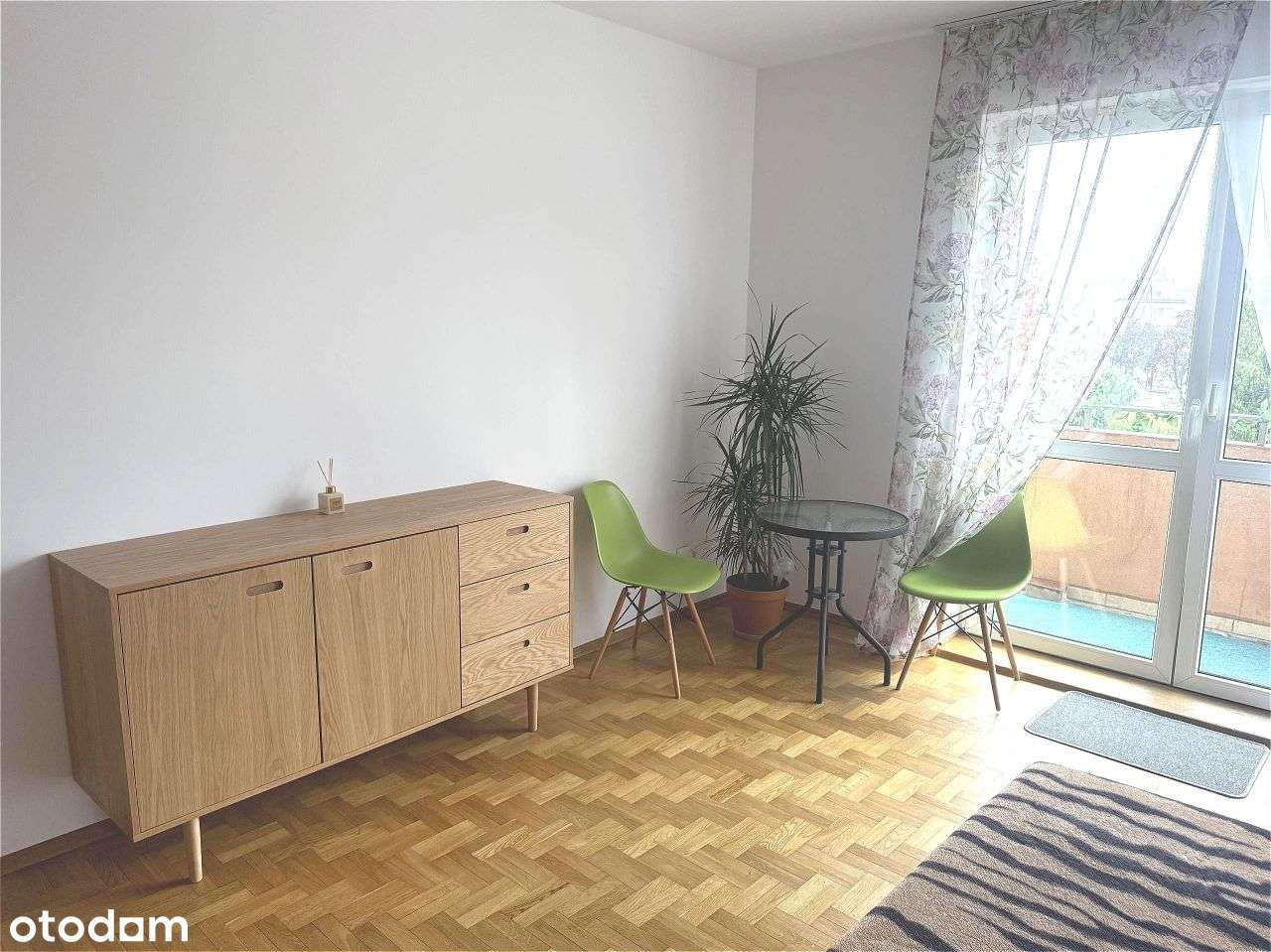 Mieszkanie z 2 balkonami.-5